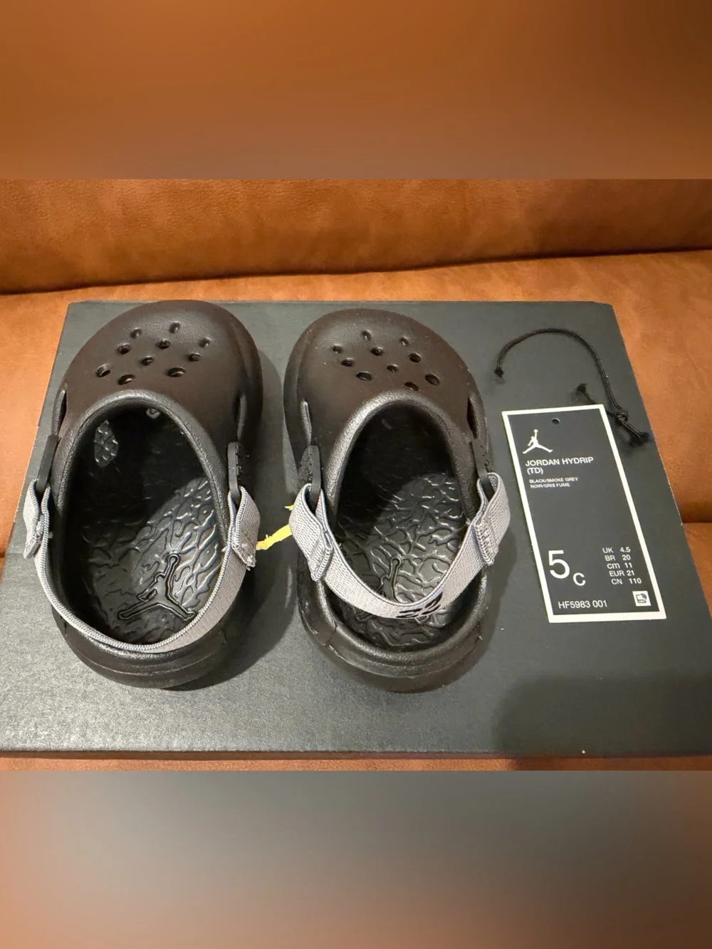 Jordan Hydrip (TD) Size 5c Kids Black Slip-On Water Clogs with Gray Heel Strap